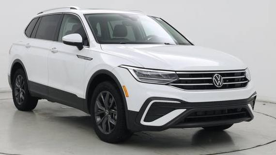 VOLKSWAGEN TIGUAN 4MOTION 2022 3VV2B7AX1NM131225 image